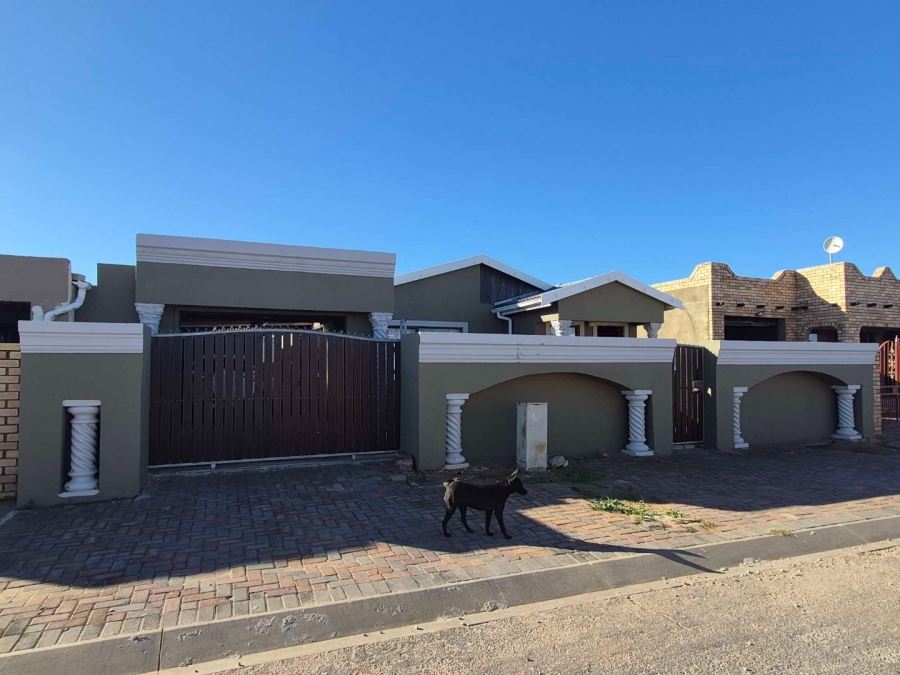 3 Bedroom Property for Sale in Zwide Eastern Cape